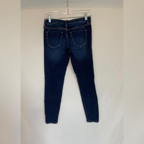 Jeans - Picture 2 of 2